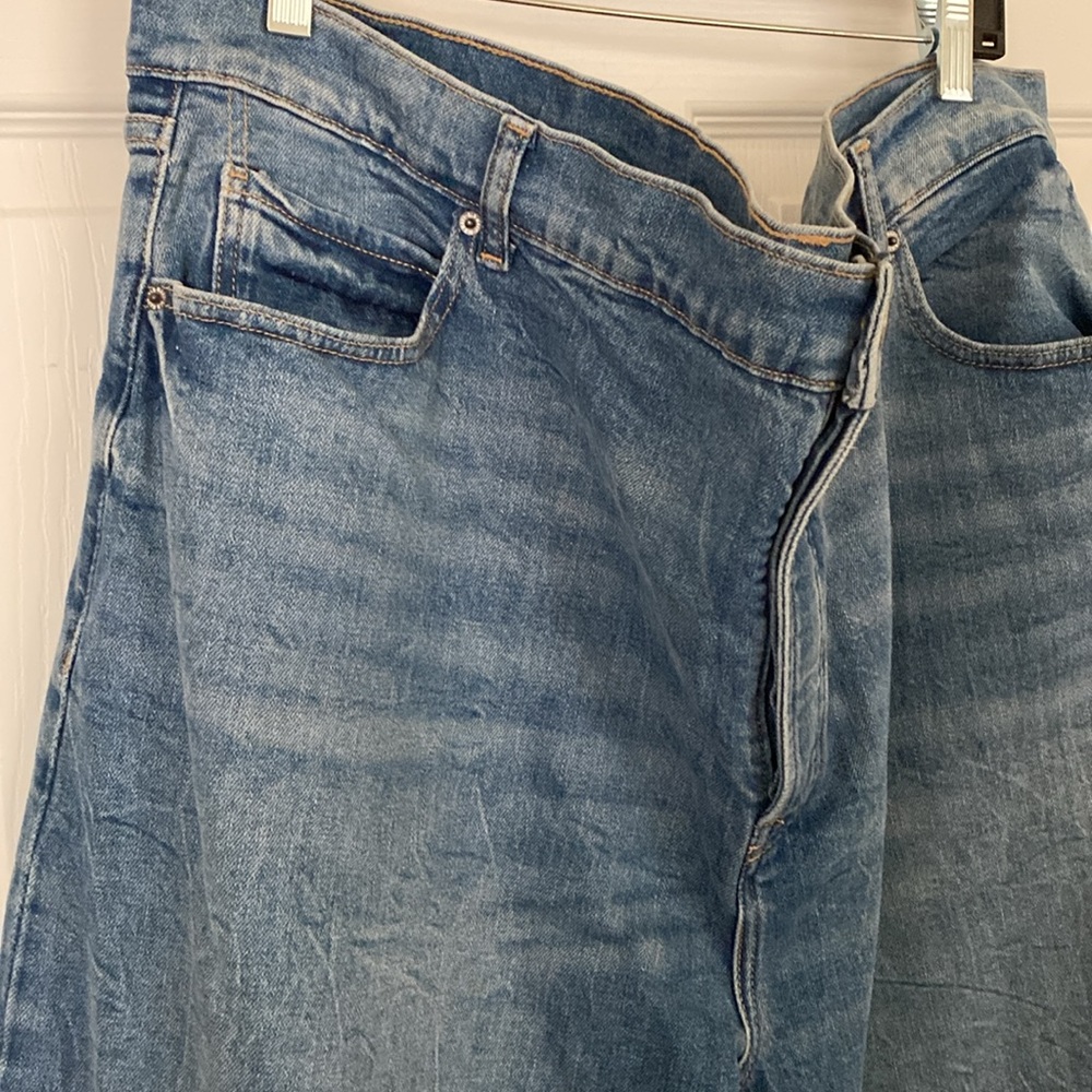 Old Navy Extra High-Rise Sky-Hi Straight Secret Slim Pockets Blue Jeans Size 24 - Picture 2 of 10